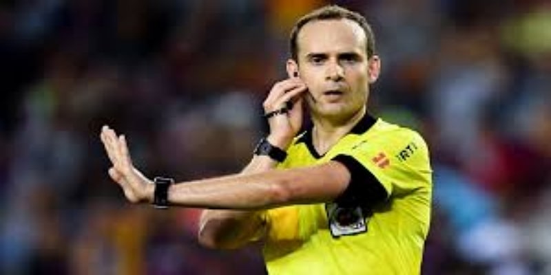 橄榄球TMO与美式足球即时回放：精确与速度的博弈 —  ag官网