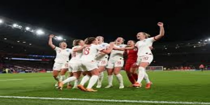 欧洲杯英雄获封勋章—ag官网聚焦荣耀之巅- ag官网