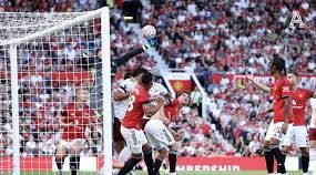 马奎尔手球争议：VAR为何沉默？ag官网视角-ag官网